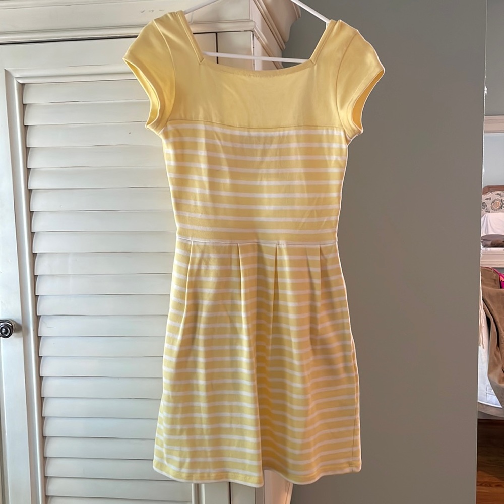 French connection yellow sundress with cut out back